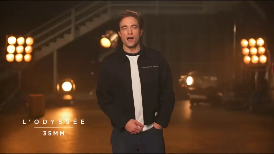 Відео до фільму Одіссея — L'Odyssée - Robert Pattinson vous présente L’Odyssée en 35mm VOST [Au cinéma le 15.07.26]