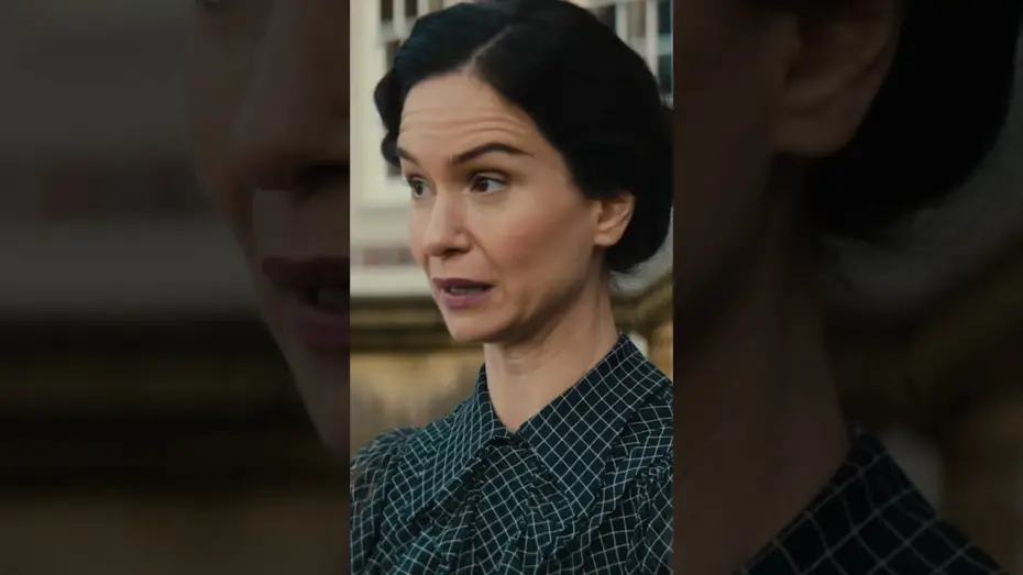 Відео до фільму Фекгем-Голл | Meet the Davenports 🎩 They&rsquo;ve been keeping it classy and in the family since...well, ever!