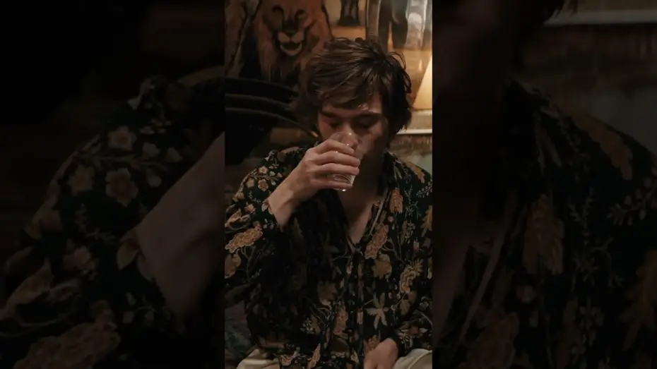 Відео до фільму Самотні вовки | Consider this a thirst trap