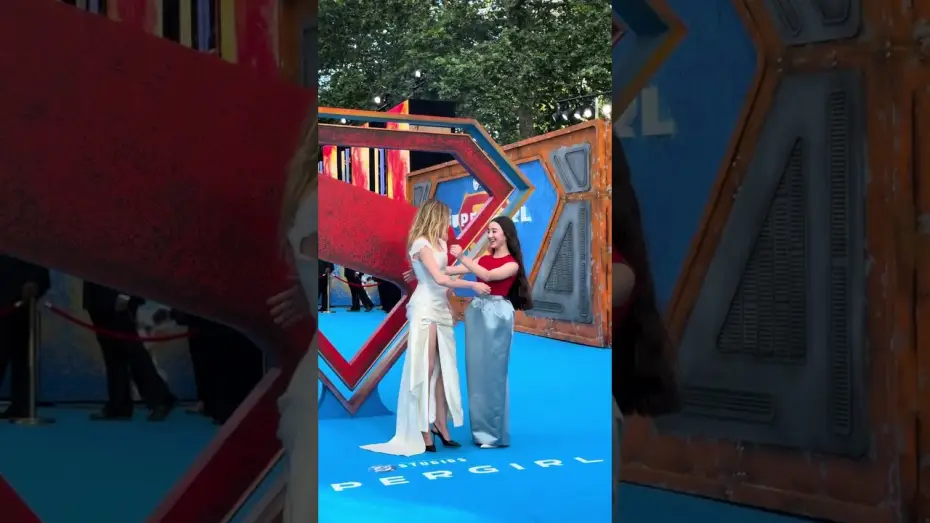Відео до фільму Суперґьорл — A sweet surprise as Milly Alcock & Eve Ridley team up in London for SUPERGIRL.