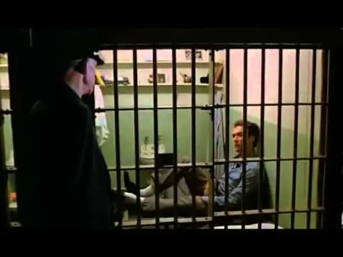 Відео до фільму Втеча з Алькатраса | l'&eacute;vad&eacute; d'Alcatraz - Escape from Alcatraz (1979)