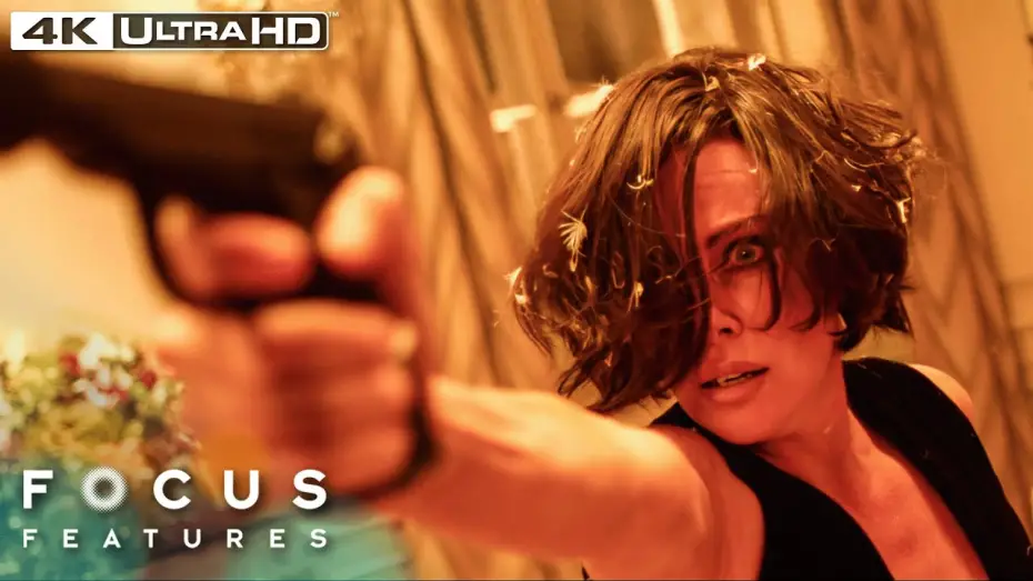 Відео до фільму Атомна блондинка | Lorraine Takes out a KGB Squad