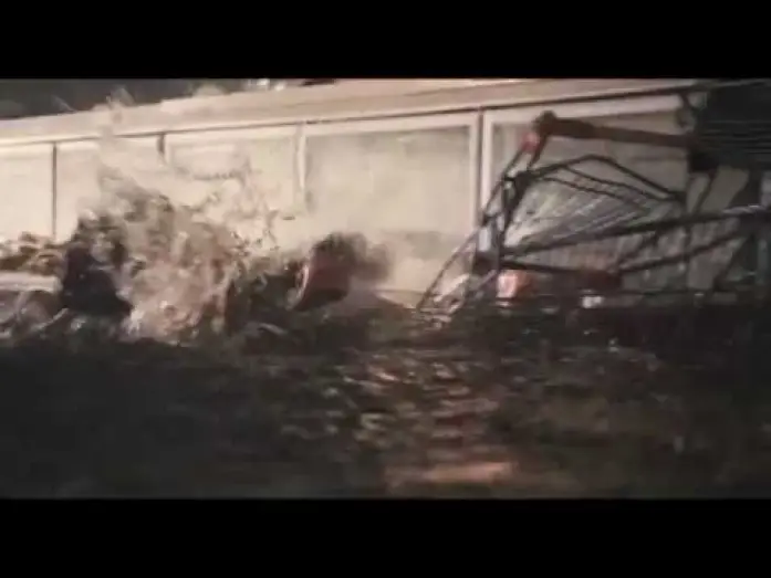 Відео до фільму Цунамі — Shark 3D - Trailer ufficiale italiano - Scegliliflm.it