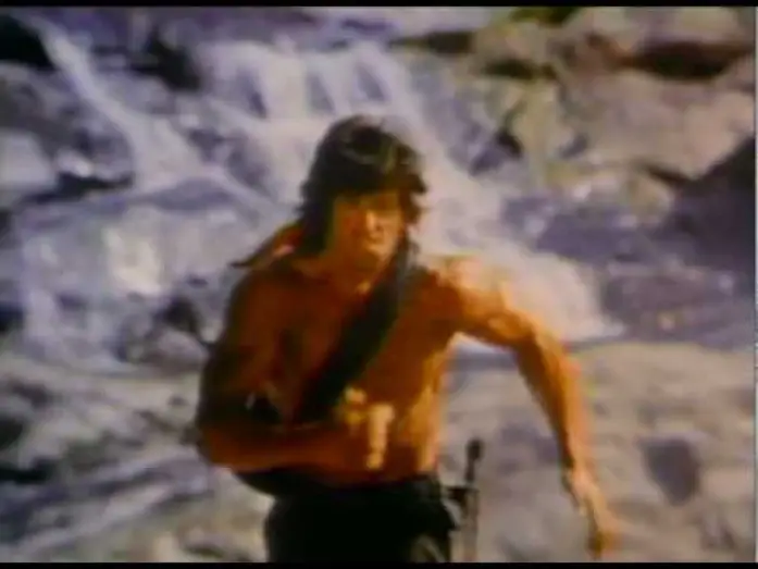 Відео до фільму Рембо. Перша кров. Частина друга | RAMBO II : LA MISSION (1985) (Bande-annonce VOSTF)