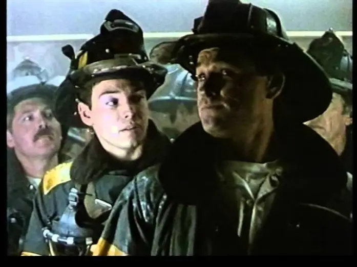 Відео до фільму Зворотна тяга — 1991 - Backdraft - Männer, die durchs Feuer gehen - Trailer - Deutsch - German - Kurt Russel