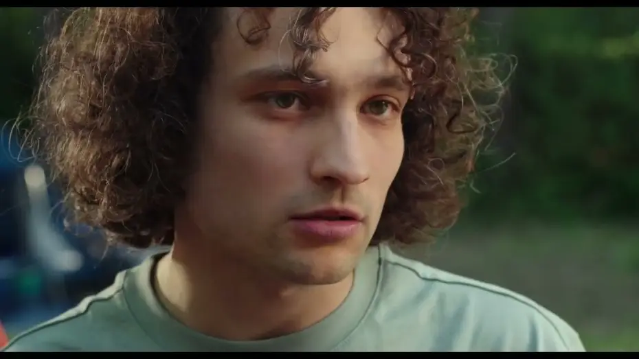 Відео до фільму Un champ de fraises pour l&rsquo;&eacute;ternit&eacute; | UN CHAMP DE FRAISES POUR L'&Eacute;TERNIT&Eacute; - BANDE ANNONCE VF (AU CIN&Eacute;MA LE 1ER JUILLET)