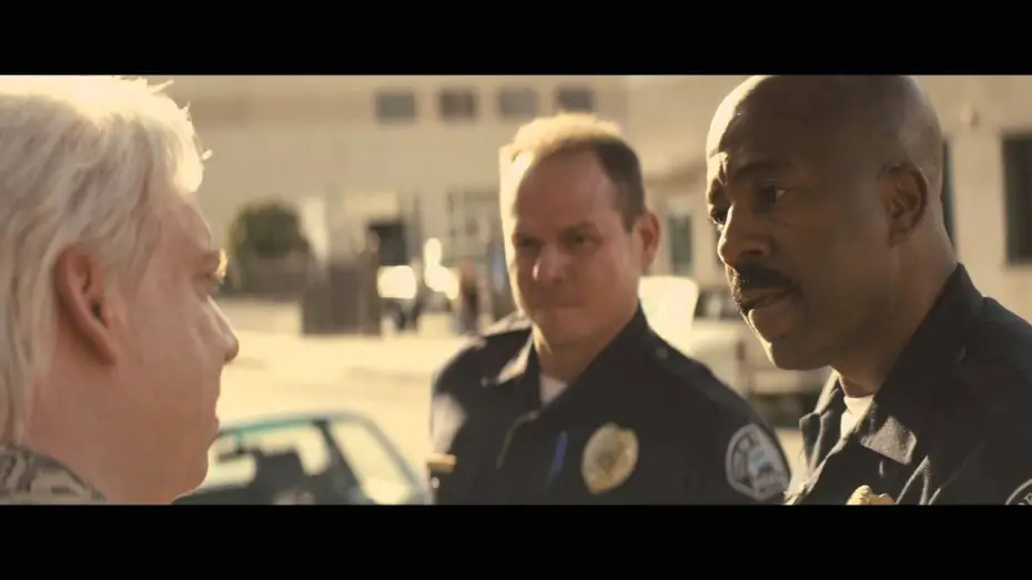Відео до фільму Голос вулиць | N. W. A. - Straight Outta Compton / Extrait "Discussion avec la police de Los Angeles"VF