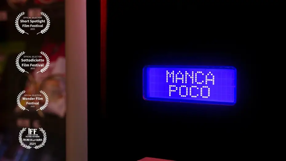 Відео до фільму Manca Poco — Manca Poco - Cortometraggio