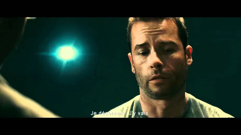 Відео до фільму Напролом | LOCK OUT (bande-annonce 1 VOST)