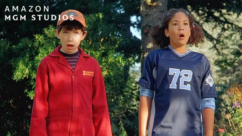 Відео до фільму Кудлатий спецназ! | Dogs Don't Fly!