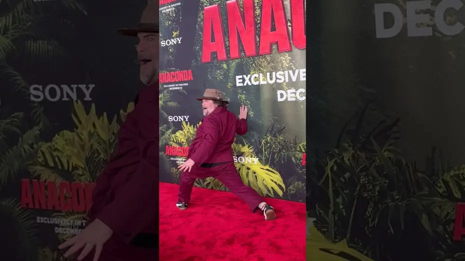 Відео до фільму Анаконда | Wildin&rsquo; out with Jack Black at the Anaconda World Premiere