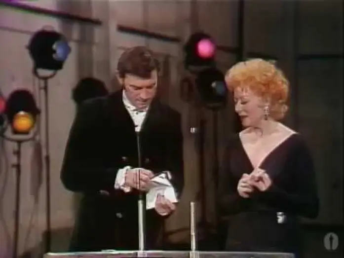 Відео до фільму Кабаре — Cabaret Wins Art Direction: 1973 Oscars