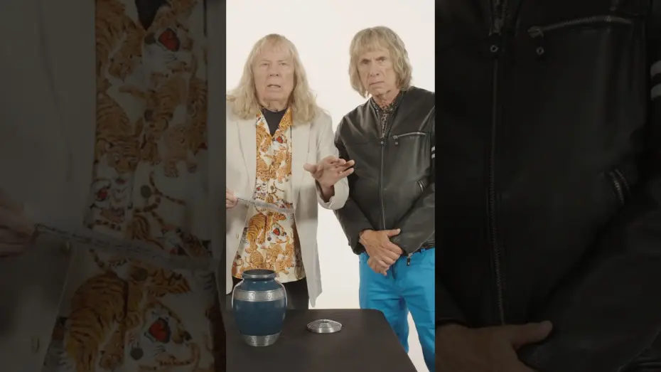 Відео до фільму Це &ndash; Spinal Tap II: Кінець триває | What&rsquo;s at the bottom of that urn?