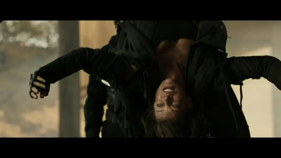 Відео до фільму Оселя зла 6: Фінальна битва — RESIDENT EVIL : CHAPITRE FINAL - Extrait "Is that all you got ?" VF
