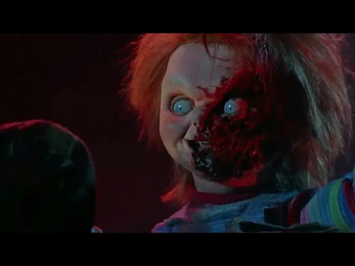 Відео до фільму Дитячі забави 3 | Chucky: El Mu&ntilde;eco Diab&oacute;lico 3 (1991) La Muerte de Chucky [Espa&ntilde;ol Latino]