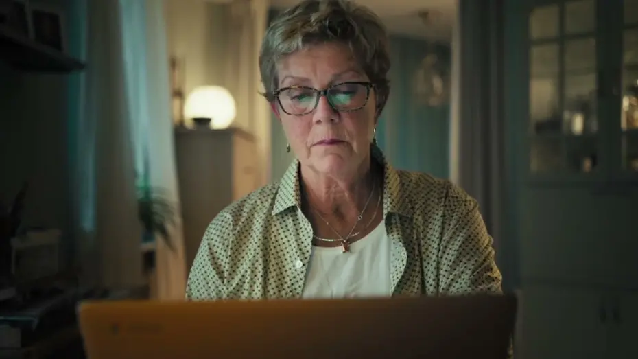 Відео до фільму The Click Trap | Hot Docs 2024 Trailer: THE CLICK TRAP