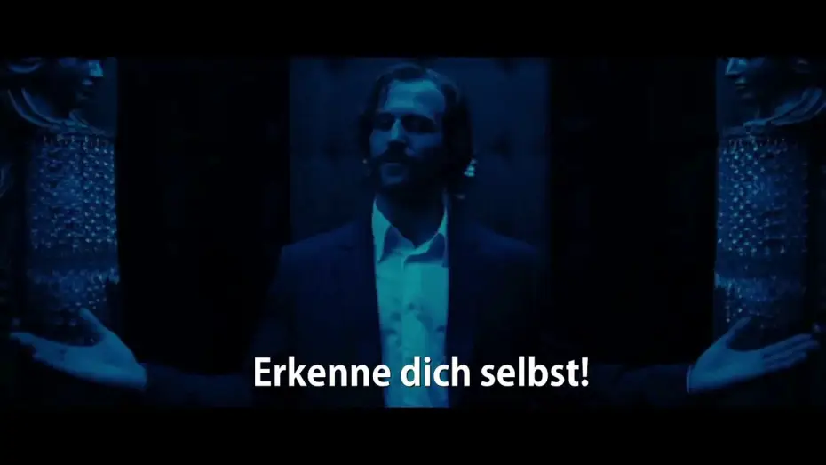 Відео до фільму Револьвер | Wer ist die Stimme in deinem Kopf? Das Ego / Revolver Szene