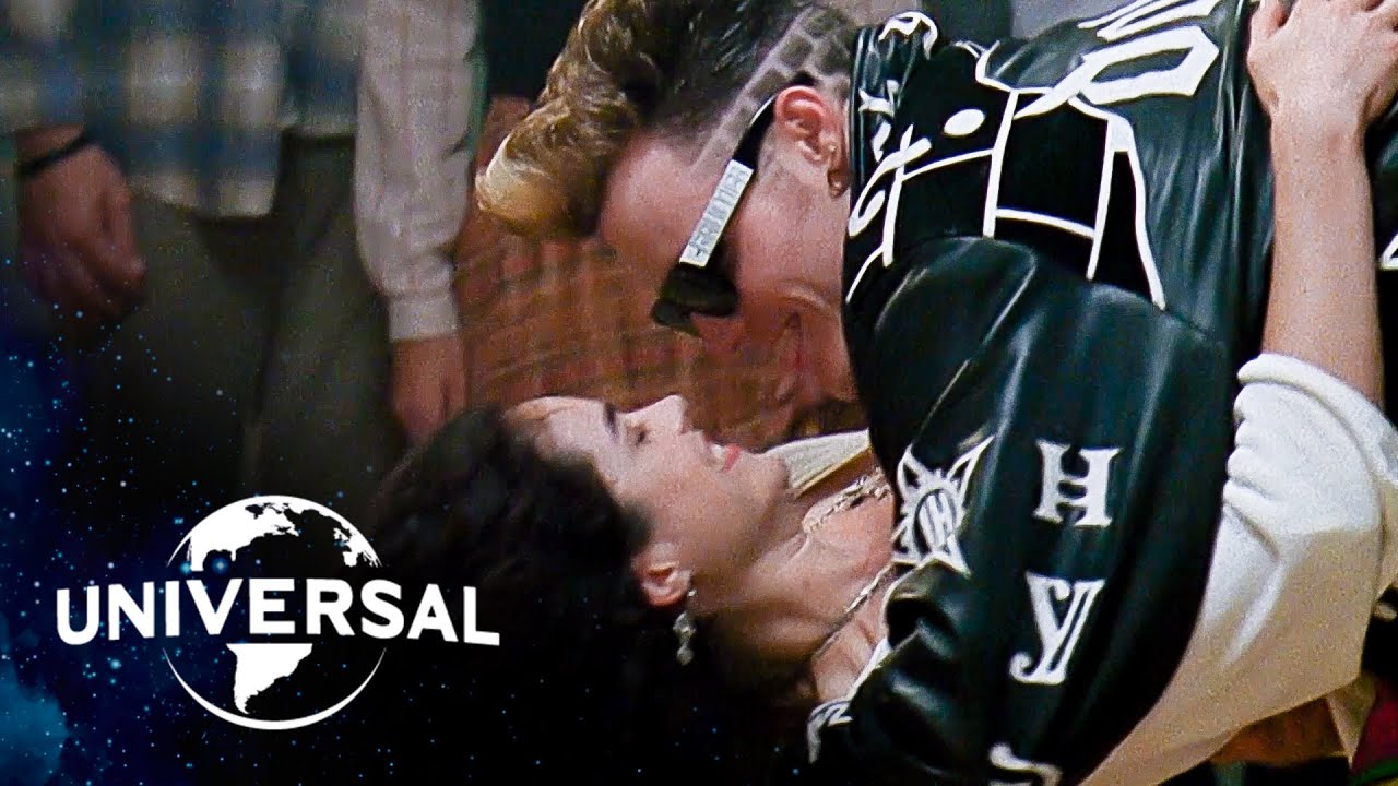 Відео до фільму Cool as Ice | Cool As Ice | Vanilla Ice Sweeps Kristin Minter off Her Feet