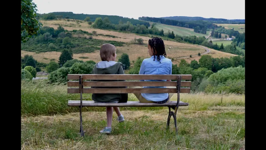 Відео до фільму Ab morgen bin ich mutig — AB MORGEN BIN ICH MUTIG - Offizieller Trailer