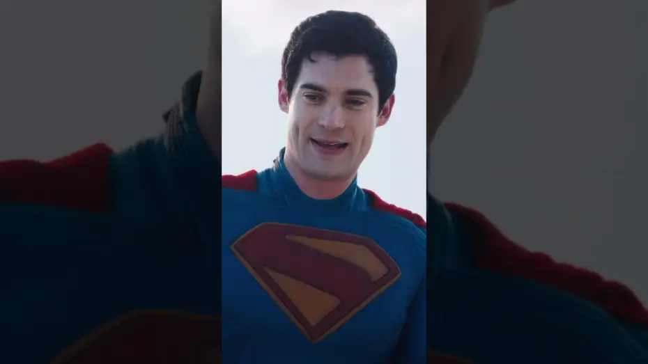 Відео до фільму Суперґьорл — Superman welcomes Supergirl to earth in this new clip
