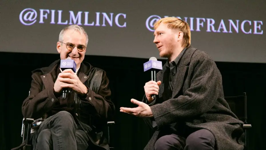Відео до фільму Le mage du Kremlin — Olivier Assayas and Paul Dano on The Wizard of the Kremlin
