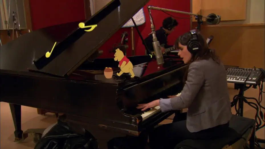 Відео до фільму Вінні Пух — Winnie the Pooh, la colonna sonora eseguita da Zooey Deschanel