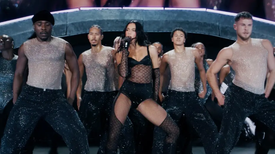 Відео до фільму Dua Lipa: Live From Mexico | Dua Lipa - Levitating (En concert &agrave; Mexico)