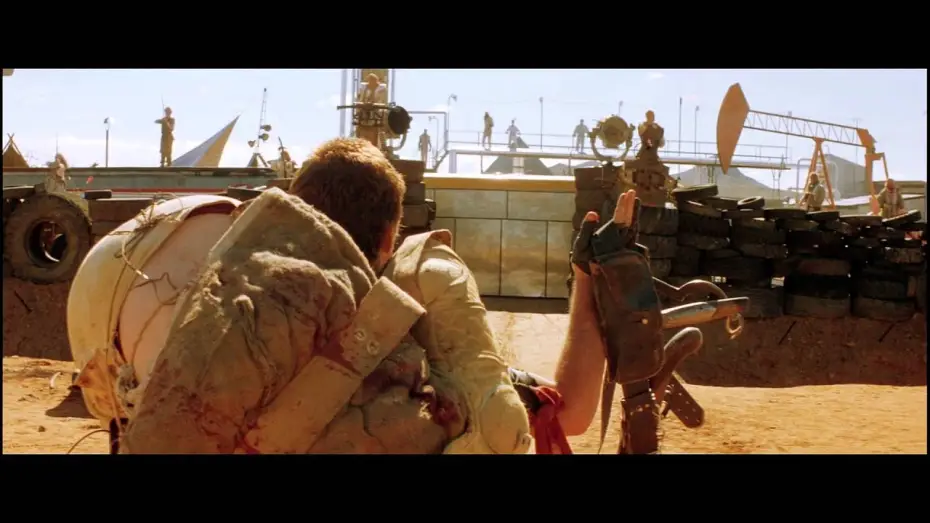 Відео до фільму Скажений Макс: Воїн дороги | Mad Max 2 -  Road Warrior Modern Trailer