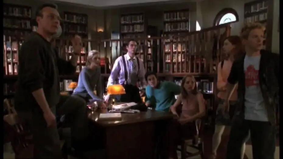Видео к сериалу Баффі — переможниця вампірів — BUFFY: Season Three TRAILER