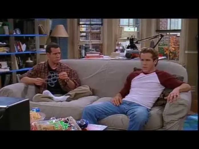 Відео до серіалу Двоє хлопців і дівчина — Two Guys, A Girl And A Pizza Place starring Ryan Reynolds