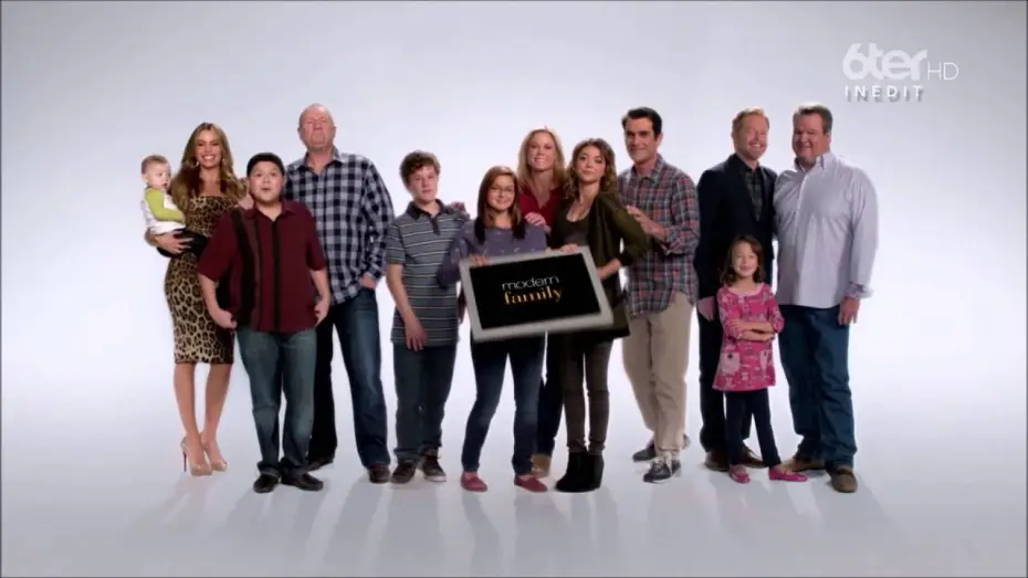 Відео до серіалу Американська сімейка — Generique Modern Family HD