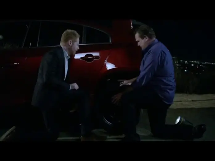 Відео до серіалу Американська сімейка — Modern family gag reel/bloopers Season 5.