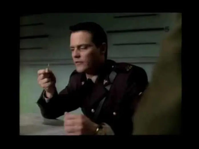 Відео до серіалу Прямуючи на південь — Ein Mountie in Chicago (Deutscher Trailer) - Ausgerechnet Chicago