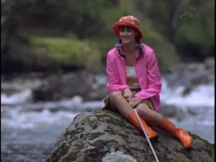 Відео до серіалу Monarch of the Glen — MOTG - Archie and Lexie fish in the River Bogle