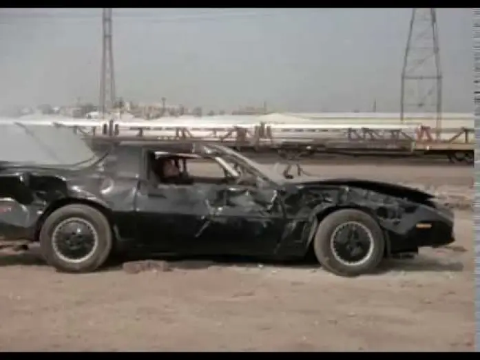 Відео до серіалу Мандрівний лицар — Knight Rider - K.I.T.T. Destroyed by Juggernaut (Ukrainian)
