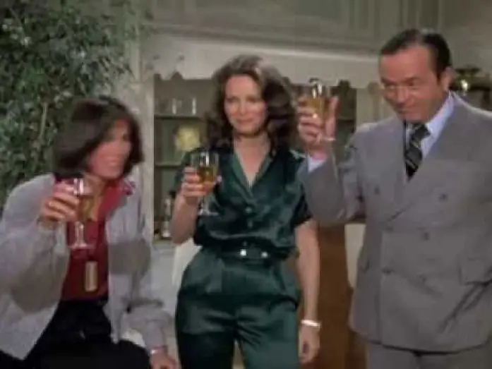Видео к сериалу Ангели Чарлі — Good Morning Angels!