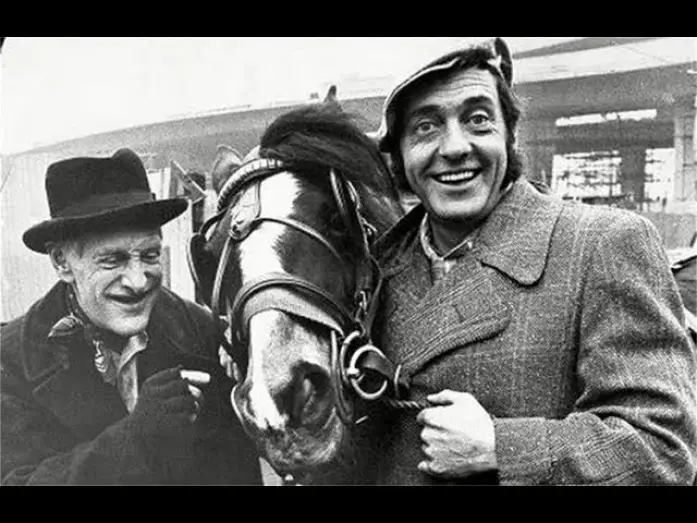 Відео до серіалу Стептоу та син — Steptoe and son Intro