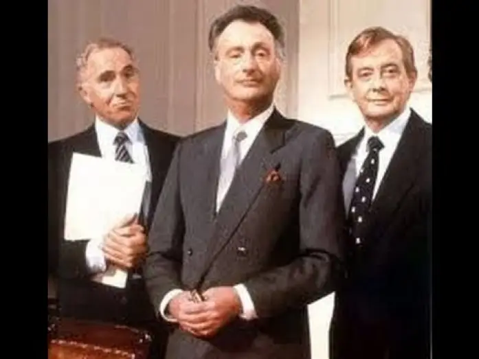 Відео до серіалу Так, міністре — Yes minister outtakes