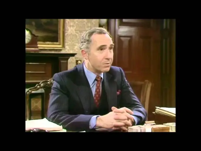 Відео до серіалу Так, міністре — yes minister clips