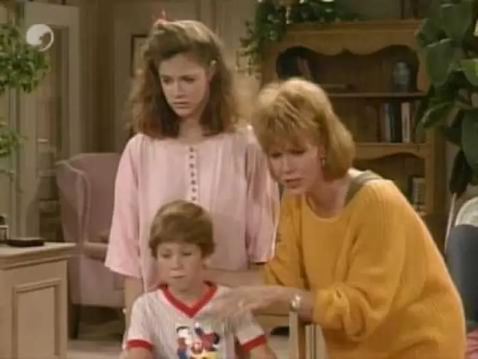 Відео до серіалу Альф — ALF Hallo, da bin ich Trailer mit Intro