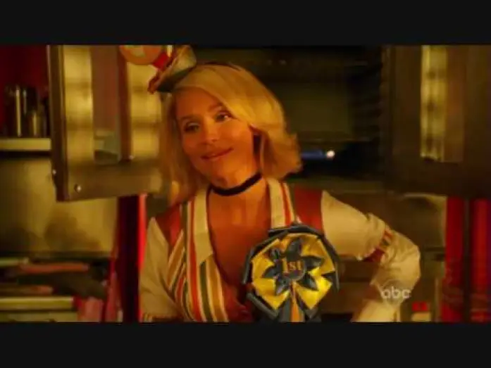 Відео до серіалу Живий за викликом — Pushing Daisies - The Musical