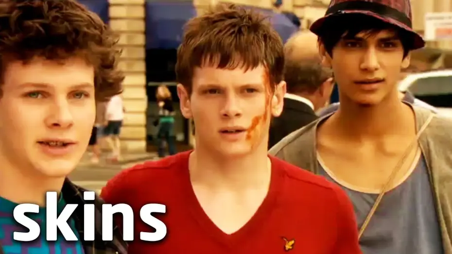 Відео до серіалу Молокососи — The Guys See Effy For The First Time | Skins