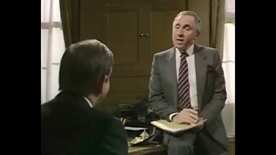Відео до серіалу Yes, Prime Minister — Yes Prime Minister  -  Sir Humphrey shows poll rigging