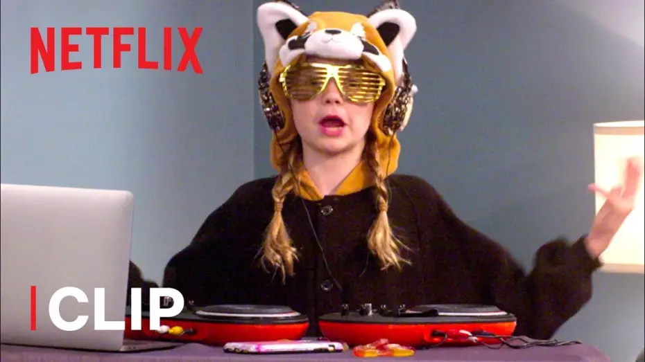 Відео до серіалу Шоу Біг Шоу — Parents Are Gone Party 🥳 The Big Show Show | Netflix Futures