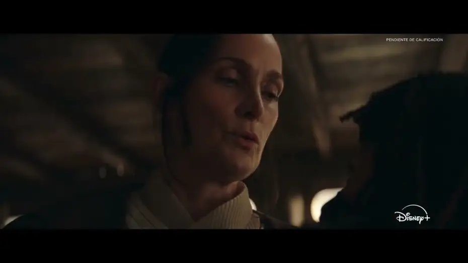 Відео до серіалу Аколіт — Escena en español: 'Tienda de Noodles'