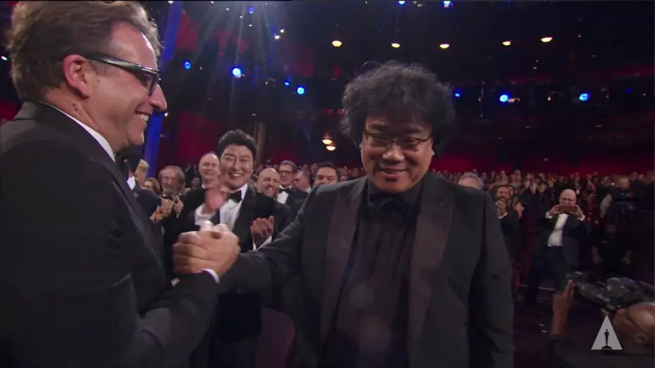 Відео до серіалу Оскар — Bong Joon Ho wins Best Director | 92nd Oscars (2020)