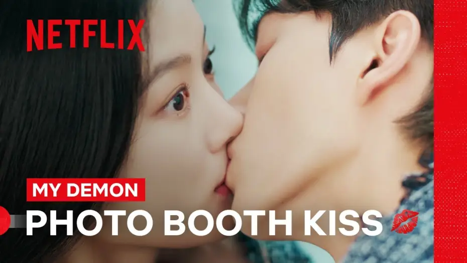 Відео до серіалу Мій коханий демон — Song Kang and Kim You-jung Kiss in a Photobooth