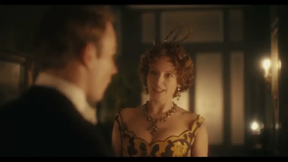 Відео до серіалу Winter Palace — Point Prod - Winter Palace (Trailer) - FR