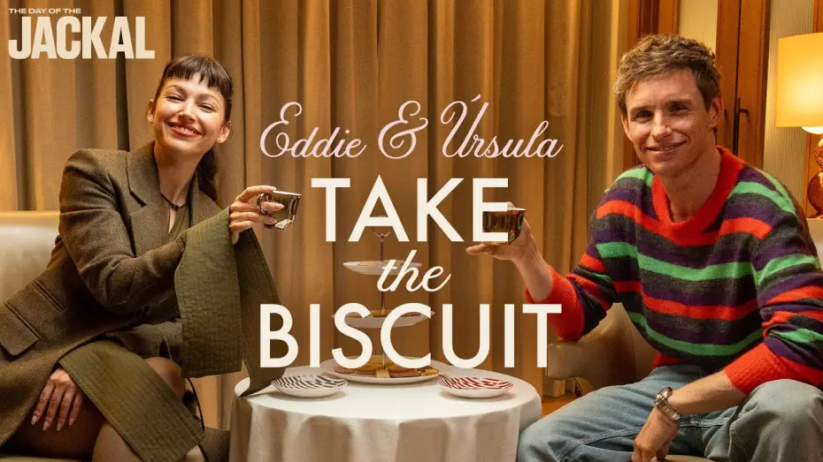 Відео до серіалу День Шакала — Eddie Redmayne Teaches Úrsula Corberó the Art of Eating a Jaffa Cake