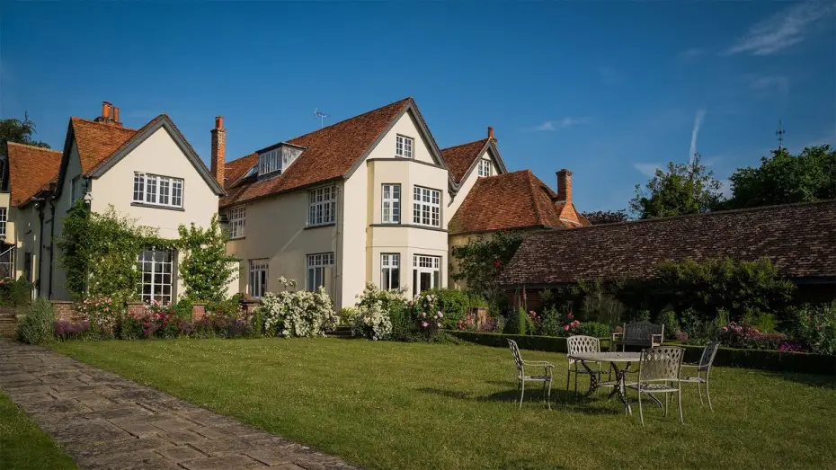 Відео до серіалу The Marlow Murder Club — The Marlow Murder Club: Filming in Marlow